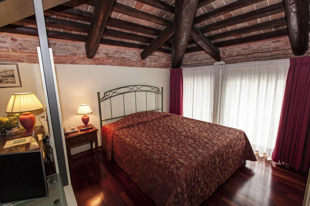 Residence Bertolini Padova Phòng bức ảnh